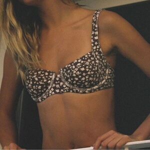 ELCE Max Textured Bikini swimwear top